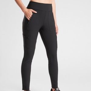 Headlands Hybrid Cargo Tight